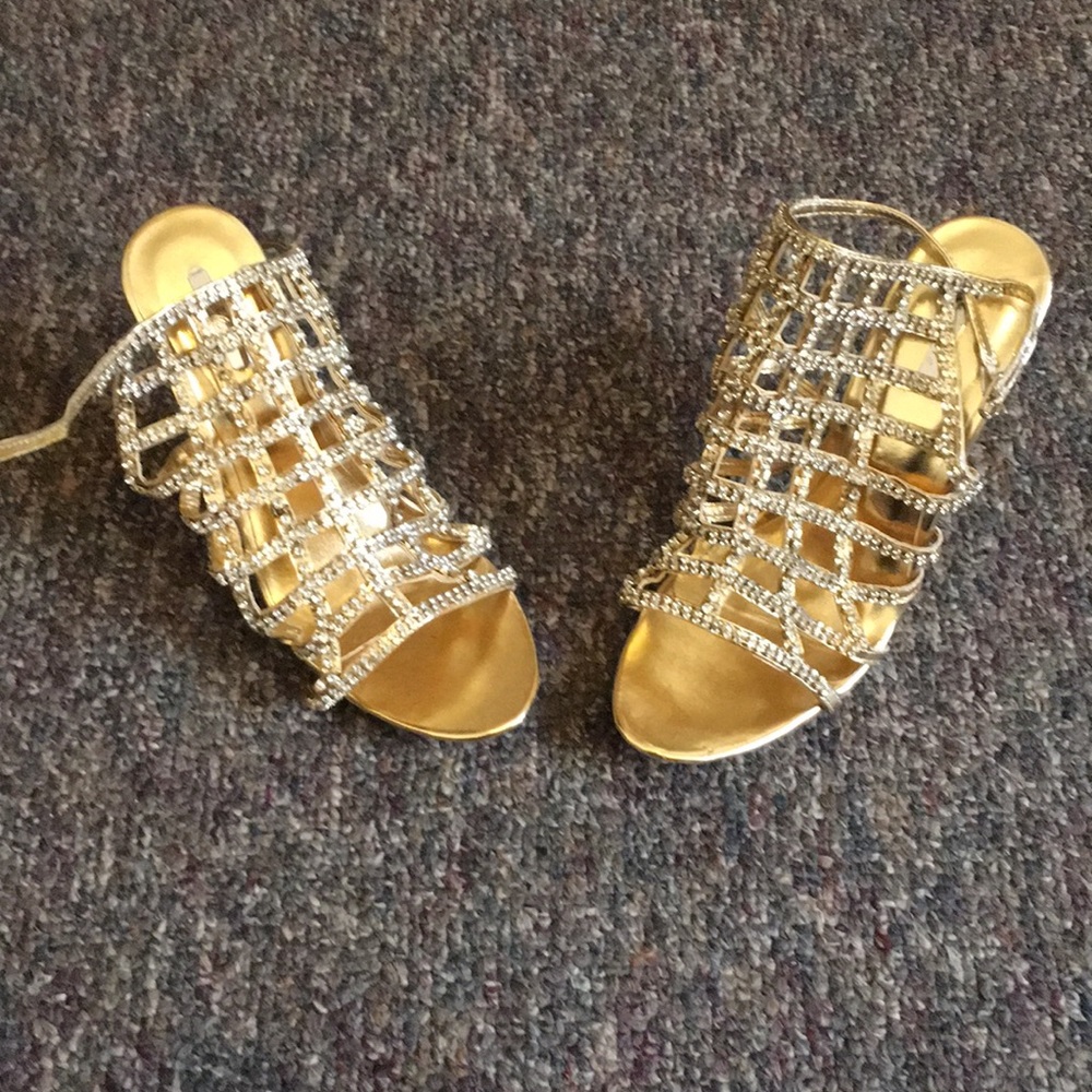 Woman’s shoes